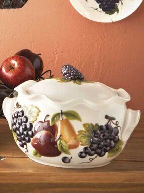 Sonoma Villa, Bean Pot /Casserole New 3 1/4 quarts Celebrating Home Interiors